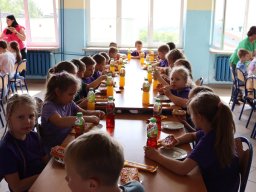 5032018981172894551305158469374204674645379n